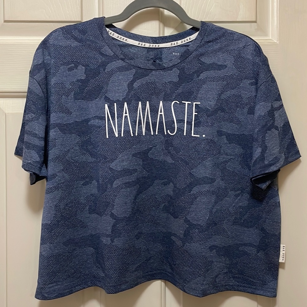 Rae Dunn Namaste blue camo shirt sleeve crop top with open back - size large
